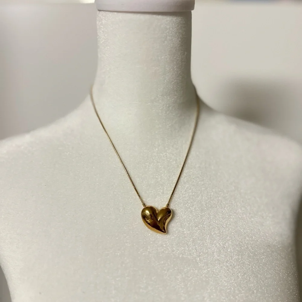 Heart necklace